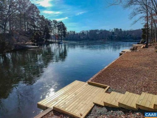 53 Bolling Cir, Bybee, VA 22963-3252