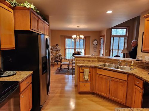 1356 Park Ave, Fond Du Lac, WI 54935-8092