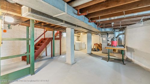 30 Mclaren St, Tinton Falls NJ 07701-2409 exterior