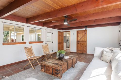 167 Barbara St, Oak View CA  93022-9504 exterior