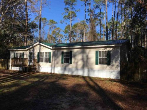 98 Maido St, Crawfordville, FL 32327-3532