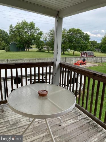 3756 Withers Larue Rd, Charles Town WV  25414-5425 exterior