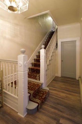 6750 Mcpherson Blvd, Pittsburgh, PA 15208-2319