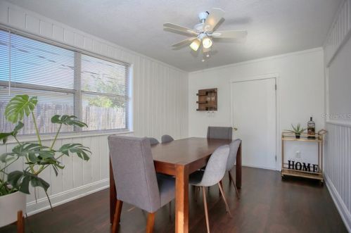 5619 Andora St, Orlando, FL 32807-1645