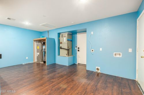 652 Sandstone St, Gilbert AZ 85295-7151 exterior