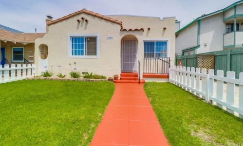 4557 Oregon St, San Diego, CA 92116-3050