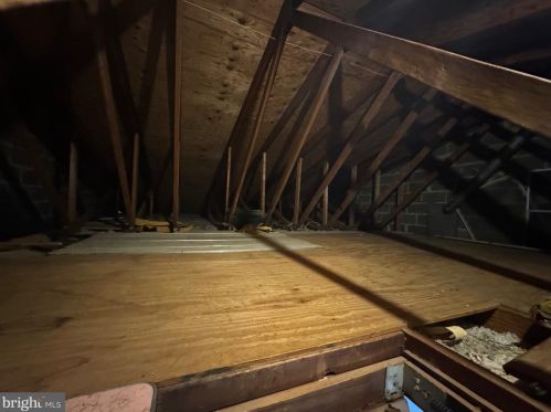 12112 Academy Rd, Philadelphia PA  19154-2903 exterior