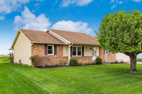 391 Waverly Ave, Washington Ch OH  43160-2464 exterior