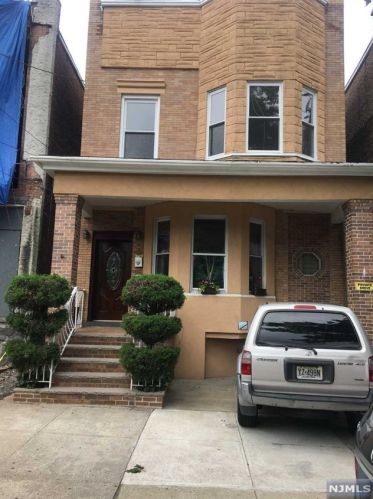 308 24th St, Union City NJ  07087-4503 exterior