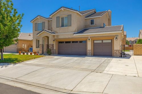 3302 Ashton Pl, Lancaster, CA 93536-9588