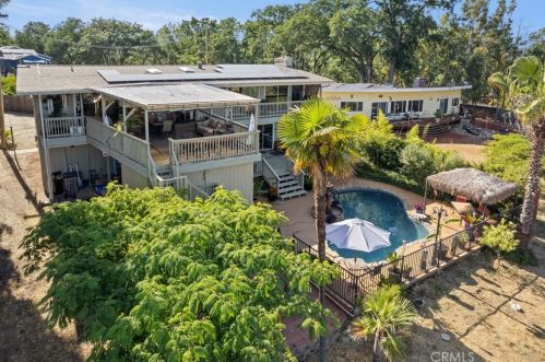 940 24th St, Lakeport, CA 95453-3016
