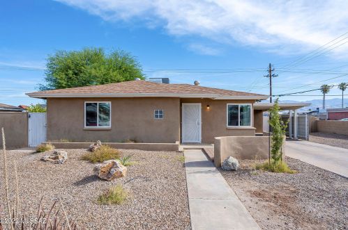 5457 Waverly St, Tucson, AZ 85712-3646