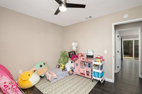 42651 San Julian Pl, Temecula CA  92592-2139 exterior