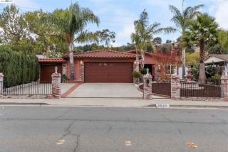 1889 Sarah Dr, Pinole, CA 94564-2213