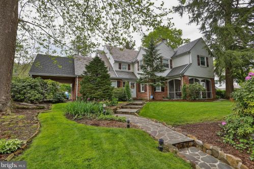 309 Smith Ave, Palmerton, PA 18071-1328