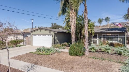 19335 Cedarcreek St, Santa Clarita, CA 91351-2702