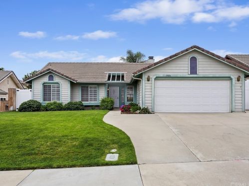 15016 Valencia Way, Lake Elsinore, CA 92530-7215