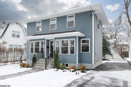 4 Hollywood Ave, Montclair NJ  07042-4306 exterior