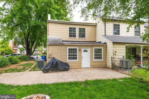 334 Shenandoah St, Leesburg VA  20175-4010 exterior