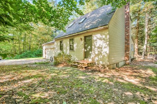 26 Corson Dr, Northwood, NH 03261-3340