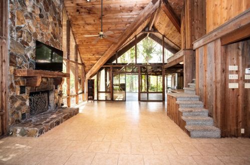 5729 Sweet Cherry Ln, Land O Lakes FL  34639-3447 exterior