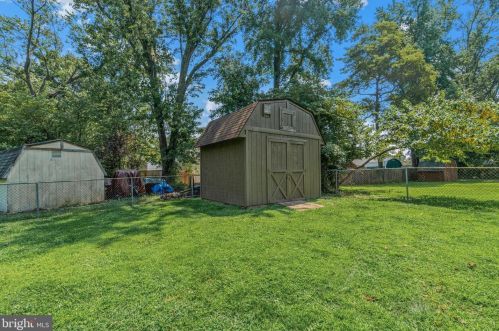 10519 Amity St, Lorton VA  22079-3516 exterior