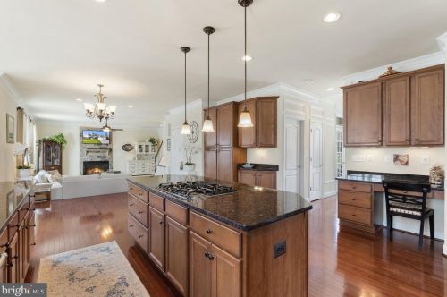 15 Lackawanna Ln, Falling Waters WV  25419-9402 exterior