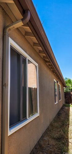 8945 Libra Dr, San Diego CA 92126-4708 exterior