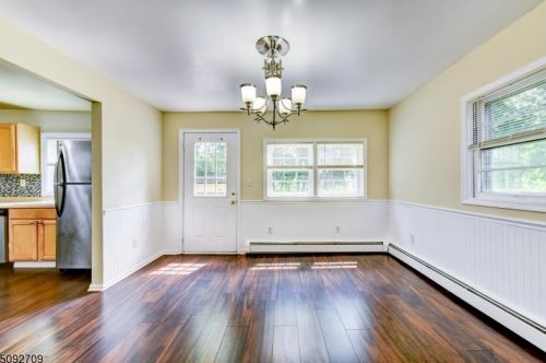 12 4th St, Wantage NJ  07461-2512 exterior