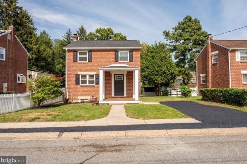 513 Mansion Rd, Wilmington, DE 19804-1803