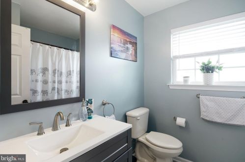 71 Easton Dr, Erial NJ  08081-4345 exterior