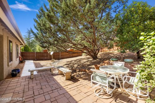 56 Pinon Wood Dr, Sedona AZ 86351-7919 exterior