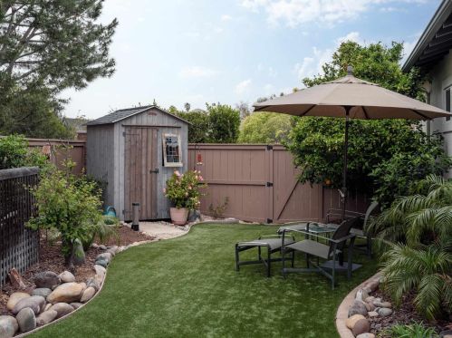 1355 Ravean Ct, Encinitas CA  92024-6204 exterior