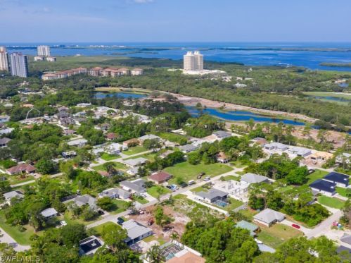 23272 El Dorado Ave, Bonita Springs, FL 34134-0072