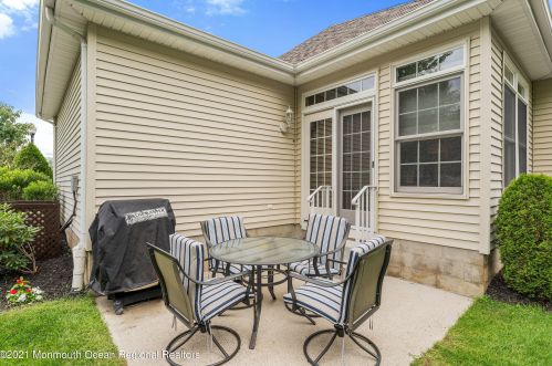 34 Chesapeake Dr, Holmdel Village NJ  07733-3111 exterior