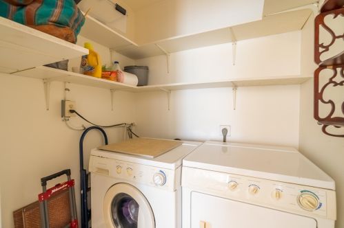 108 Flanders C, Delray Beach FL  33484-5220 exterior