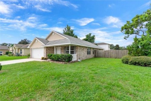 813 Atmore Cir, Deltona, FL 32725-3305