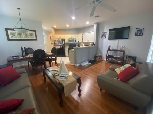 8919 Sandshot Ct, Port Saint Lucie, FL