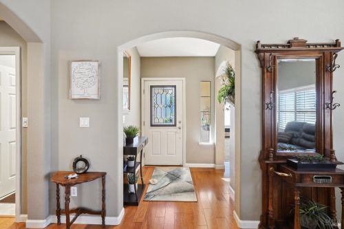 720 Livingston Pl, Rio Vista CA  94571-5116 exterior