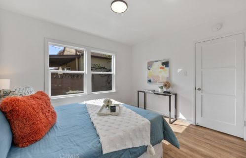 5242 Levelside Ave, Lakewood CA  90712-2224 exterior