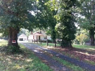 7850 Baux Mountain Rd, Germanton, NC 27019-9412