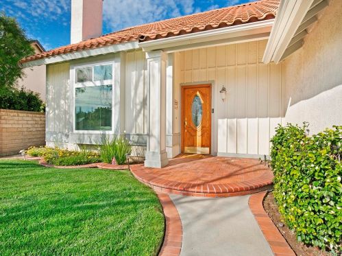 20623 Lisa Gail Dr, Santa Clarita, CA 91350-1982