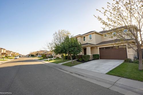 4724 Village Mill Way, Rancho Cordova, CA 95742-8156