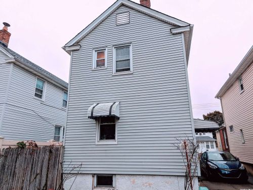 94-46 225th St, Jamaica, NY 11428-2012