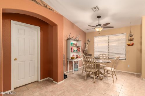 16290 Tasha Dr, Sun City AZ 85388-1313 exterior