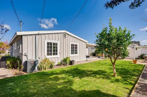 3625 Morlan St, San Diego CA 92117-1038 exterior