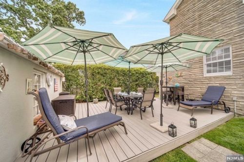 455 Columbia Blvd, Wood-Ridge NJ  07075-1601 exterior