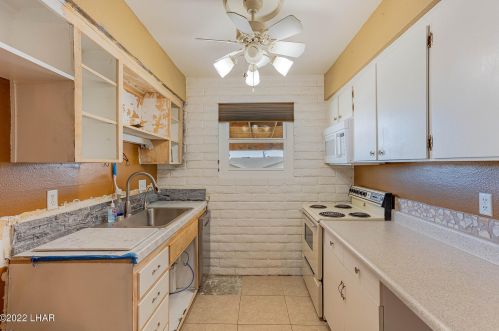 2943 Sombrero Dr, Lake Havasu City AZ  86404-3241 exterior