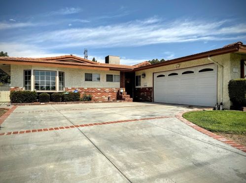 727 Canary St, Colton, CA 92324-1505