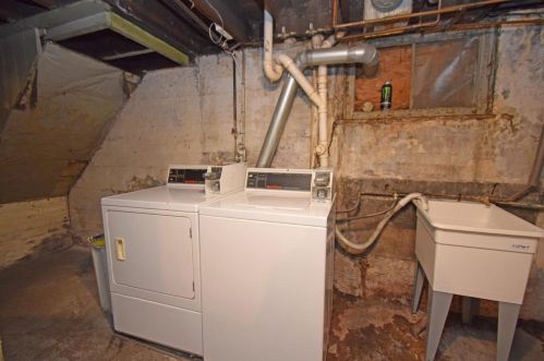 2304 Clifton Ave, Cincinnati OH  45219-1313 exterior